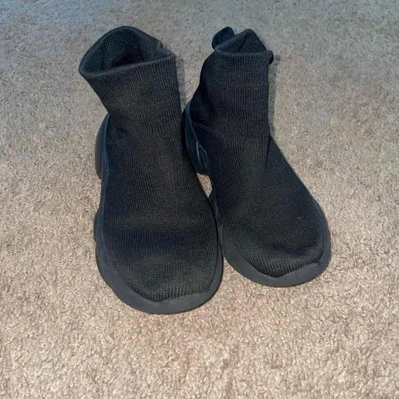 Kids Black Sock Sneakers - Picture 1 of 3